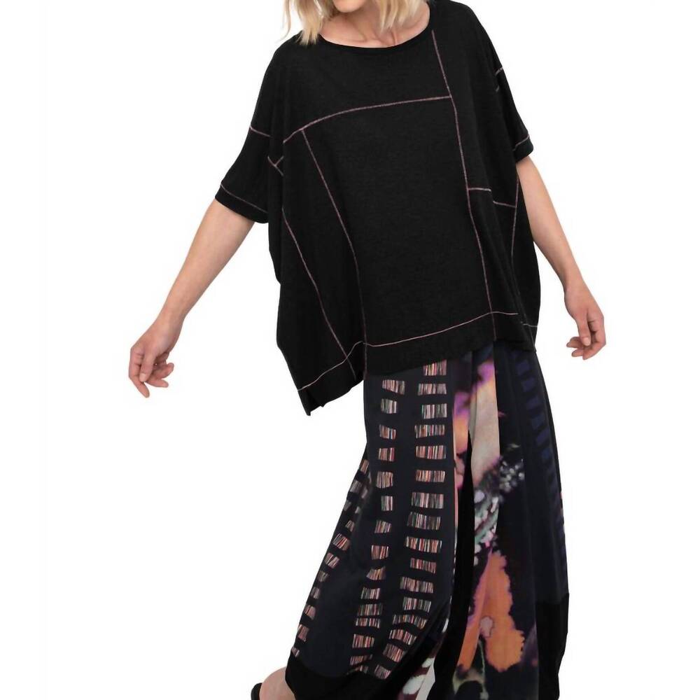 NEW OZAI N KU zoetrope top in black/pink